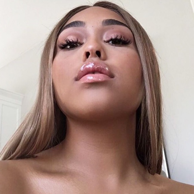 ESC: Jordyn Woods' Best Makeup Selfies